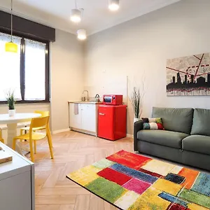  Apartament Primopiano - Ferrante Aporti Flats